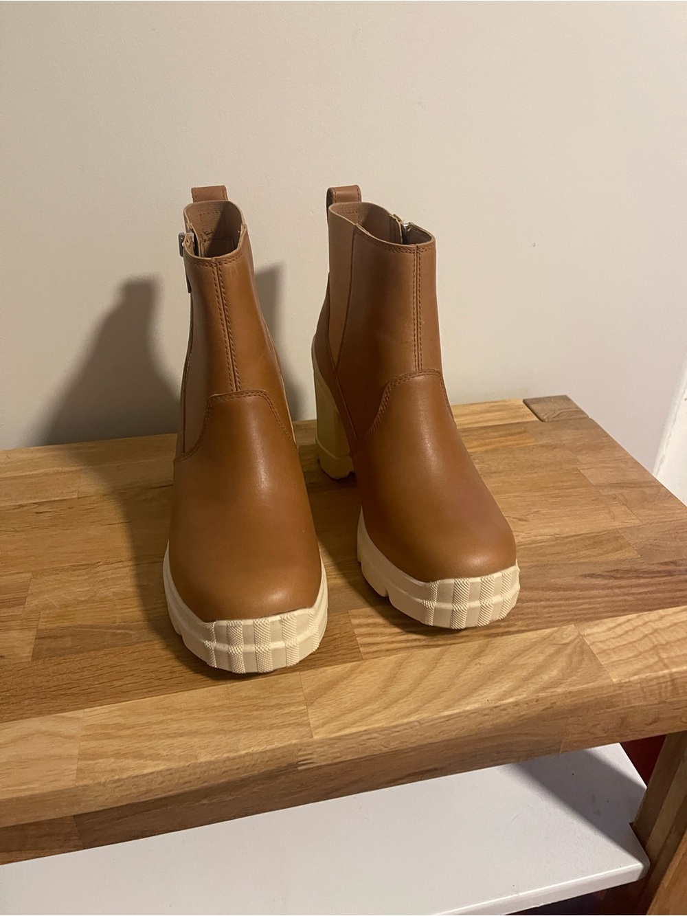 Sorel CARIBOU™ X Women's Heel Chelsea Boot